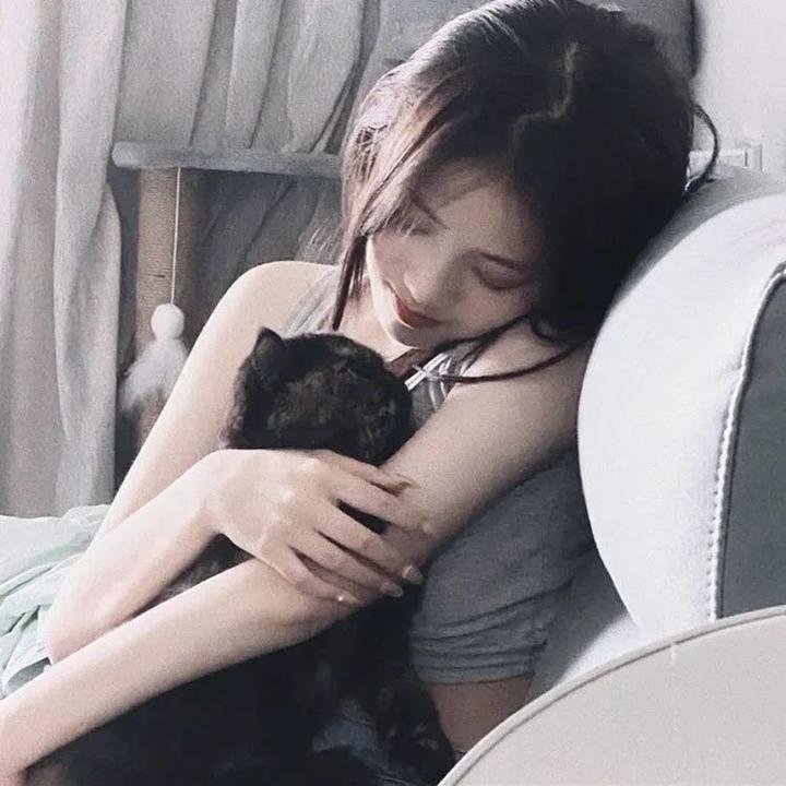 女帝赠我万两金我替佳人守国门